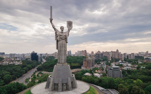 Attraction of Kyiv : Motherland Monument