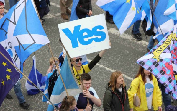 Pro Scottish independence supporters on Yes march in Glasgow city center