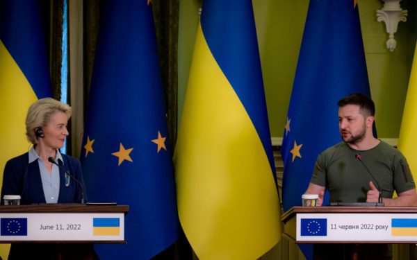 Kyiv, Ukraine. 11th June, 2022. Ukrainian President Volodymyr Zelenskyy responds to a question during a joint press conference with European Commission President Ursula von der Leyen, left, in the Mariinsky Palace, June 11, 2022 in Kyiv, Ukraine. EEU