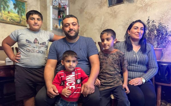 Anna Petrosyan and her husband Armen Hagopyan, along with their three young children have been forced to flee. (Armenia/ Azerbaijan conflict)