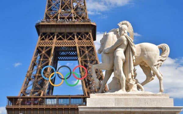 Paris 2024 Olympics (via Noriox/ Shutterstock)