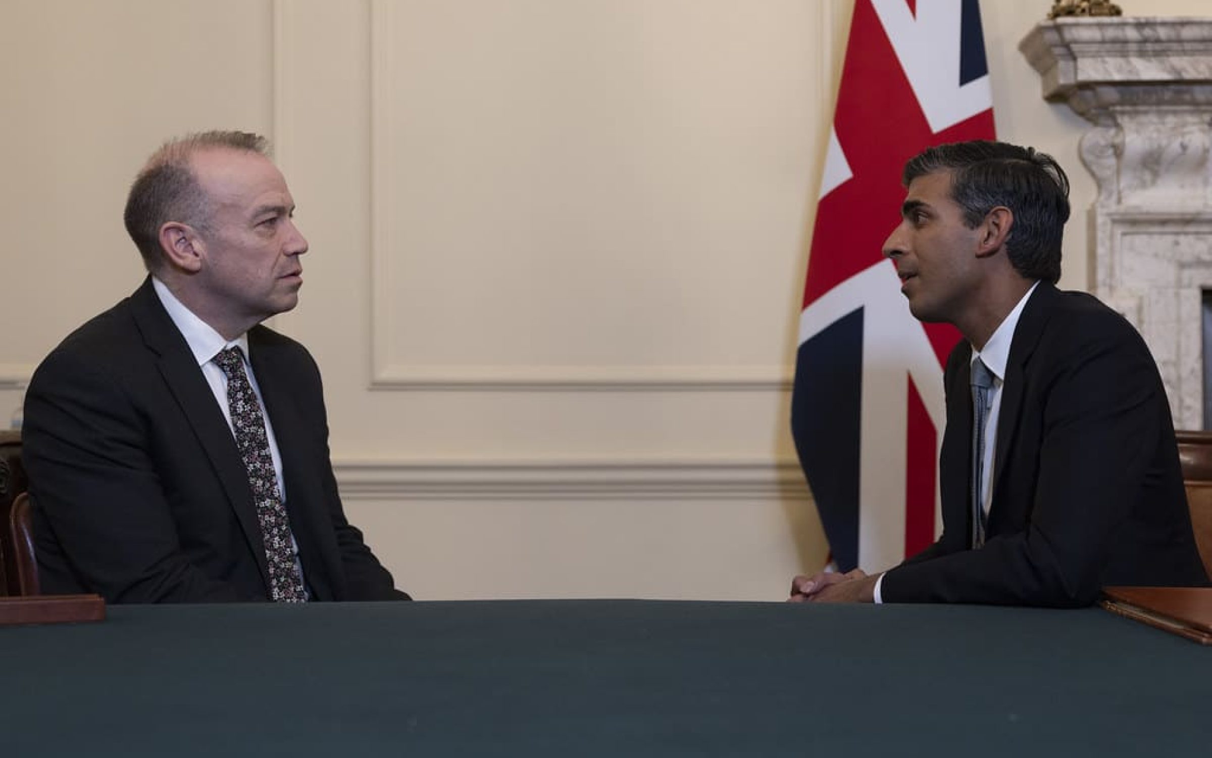 Prime Minister Rishi Sunak meets Secretary of State for Northern Ireland The Rt Hon Chris Heaton-Harris (via UK Government)