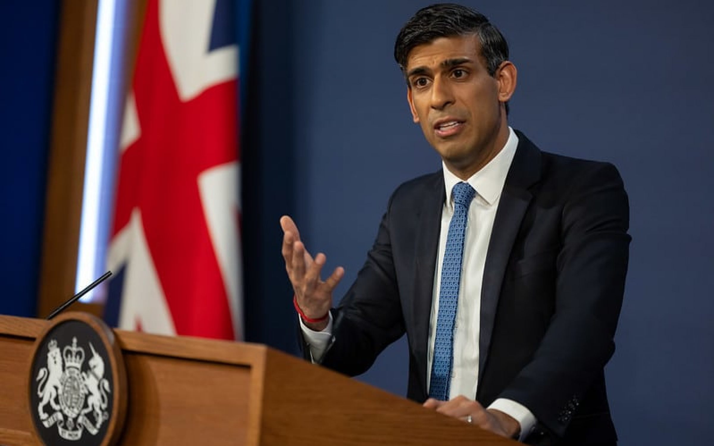 Rishi Sunak announces pay rise for public sector workers (via Number 10 Flickr)