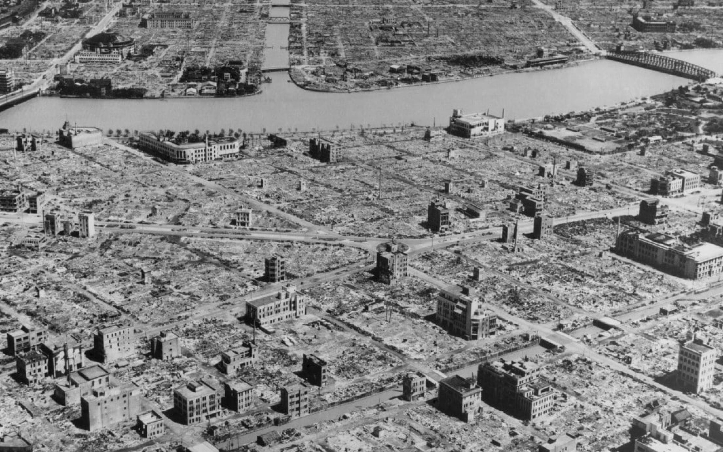 Tokyo, Japan, in ruins after the Second World War (via Everett Collection/ Shutterstock)